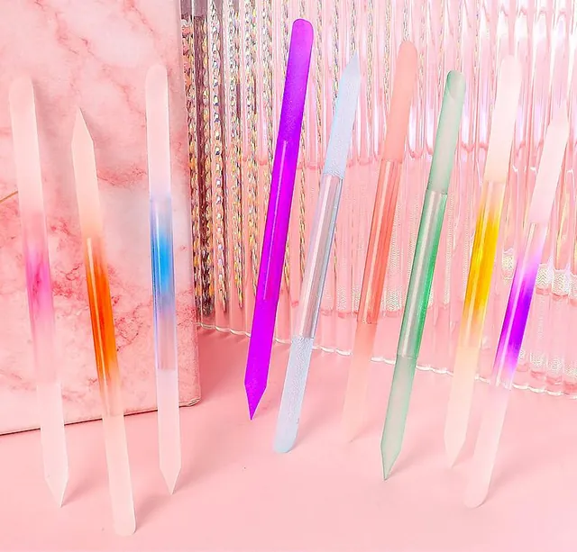 Spec sheet showing eleven crystal nail sticks with the 10.2 cm length and 0.6 cm width marked