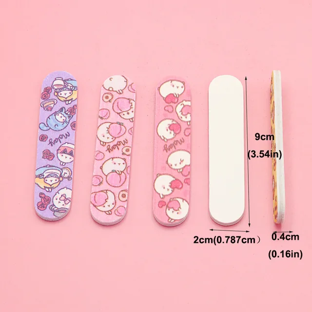 Printed face, plain white face and edge view of the mini nail file with 9 cm, 2 cm and 0.4 cm marked